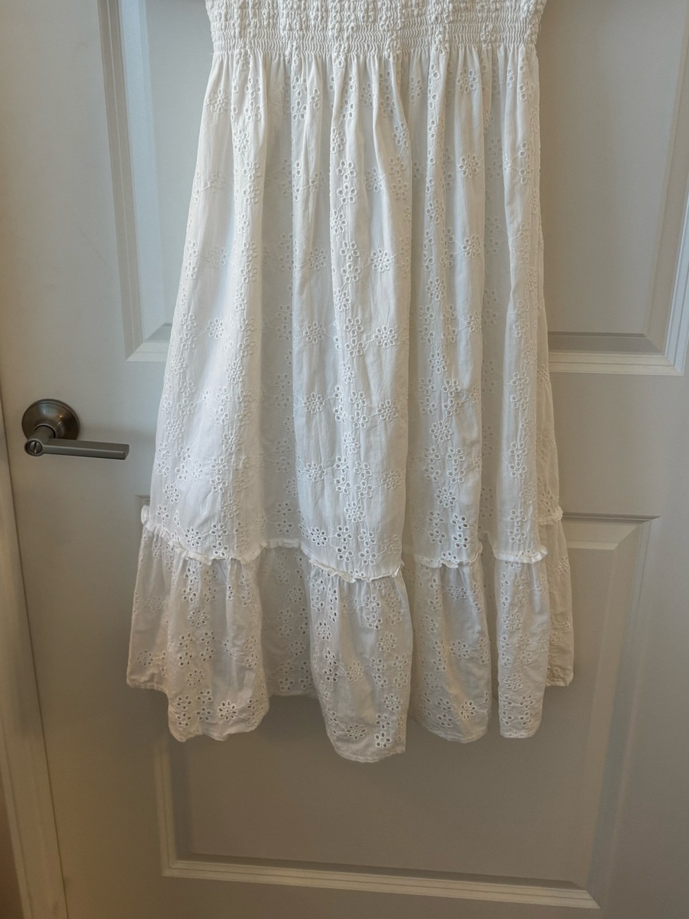 Hill House Louisa Eyelet Dress Size Large - Picture 10 of 10